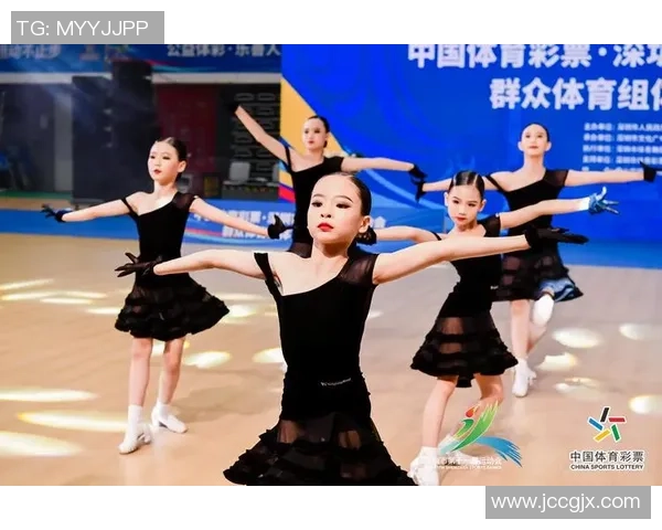 中国足球舞蹈视频展现激情与活力让我们一起感受运动与艺术的完美结合
